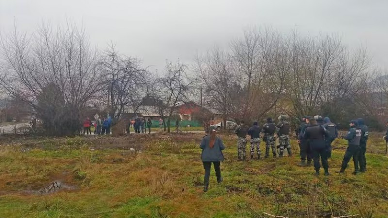 Video: una polica desarticul un intento de usurpacin 