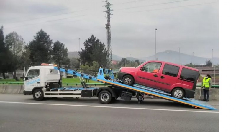 Los seguros seguirn prestando el servicio de gra y asistencia mecnica