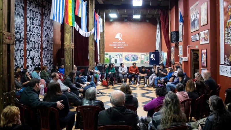 Siguen pidiendo por la liberacin de todos los detenidos en la movilizacin contra la Ley Bases