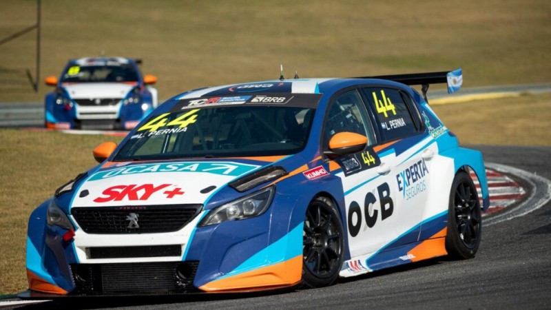 Perna logr su primer triunfo en TCR South America