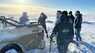 Petroleros realizó evacuación de trabajadores varados por la nieve