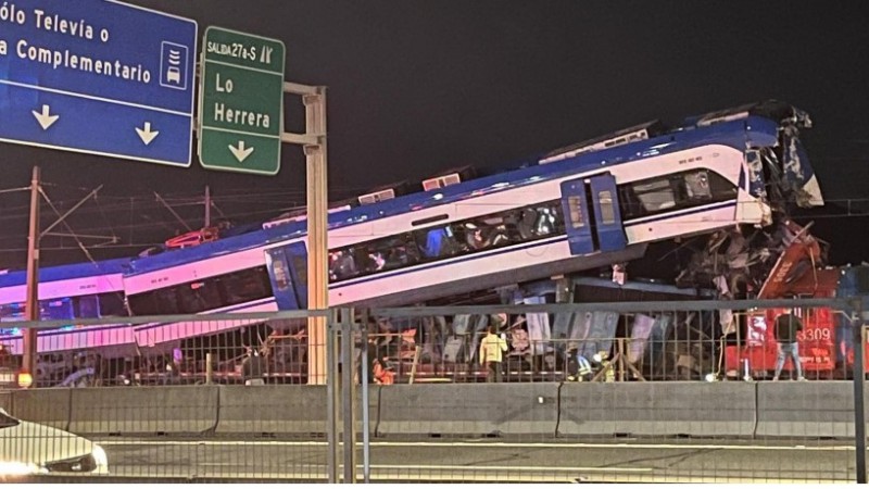 Un choque frontal de trenes en Chile deja al menos dos muertos