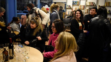 Río Gallegos: "Tarot y Vino", la actividad que organizó el Municipio y que "superó todas las expectativas"  