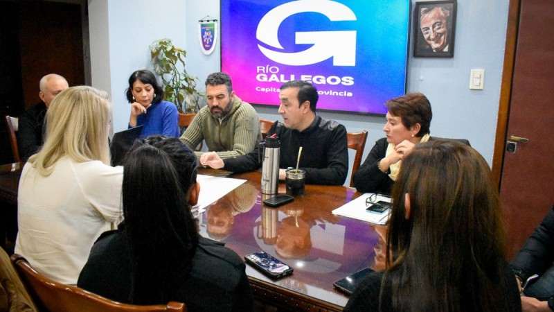 De izq a der: Sara Delgado, Diego Robles, Pablo Grasso y Monica Gutirrez. 