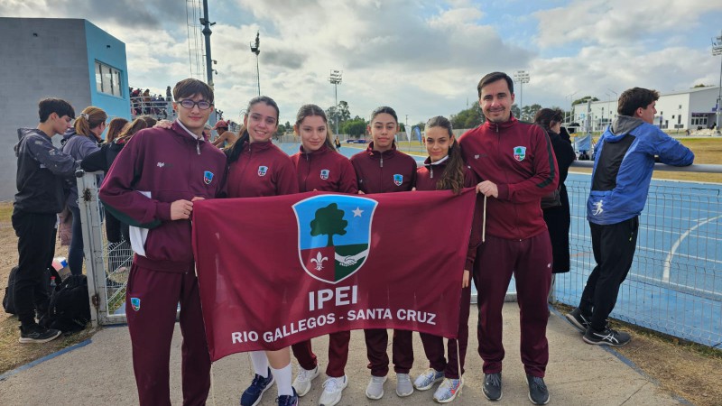 Los chicos representaron a Santa Cruz