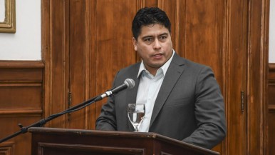 Claudio Vidal condenó el intento de Golpe en Bolivia