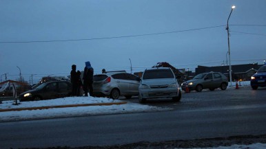 Otro accidente de tránsito en la autovía de Río Gallegos: dos autos protagonizaron un fuerte choque 