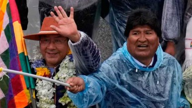 Evo Morales acusó a Luis Arce de mentirle al mundo con un autogolpe: "Nos engañó"