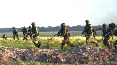 Aumento en julio para las Fuerzas Armadas: cómo quedan los salarios de la Marina, el Ejército y la Fuerza Aérea con el aguinaldo 