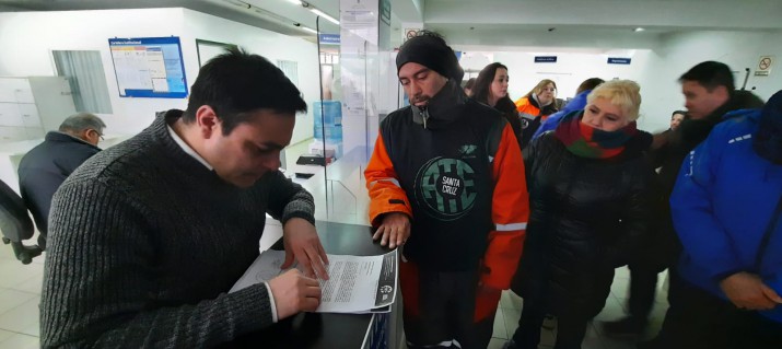 Hubo movilizacin en Ro Gallegos contra los despidos en organismos nacionales