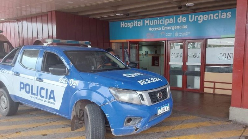 Un hombre pelea por su vida tras ser apualado por dos motochorros en Crdoba