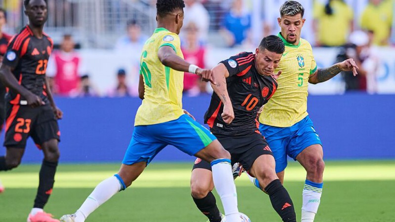 Brasil empat 1-1 con Colombia y jugar con Uruguay en los cuartos de la Copa Amrica