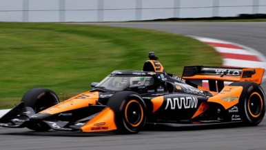 Gran victoria de O'Ward y P22 para Canapino en Mid Ohio