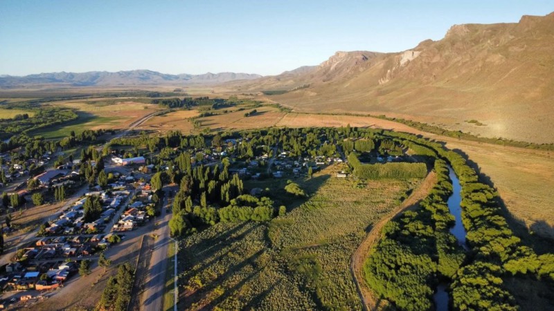 Trgica muerte de una docente en la Patagonia: cay al fondo de un caadn  