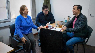 Pablo Grasso se reunió con Hugo Jerez y Beatriz Constantino y mostró su preocupación por la situación de la obra social santacruceña