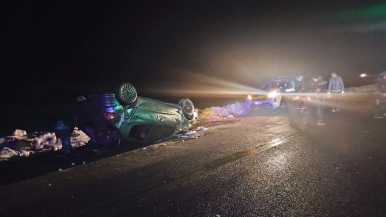 Dos heridos tras un vuelco por el hielo en la ruta 3