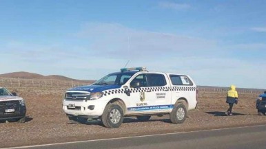 Jaramillo: vuelca en Ruta 3 una camioneta Ford Ranger