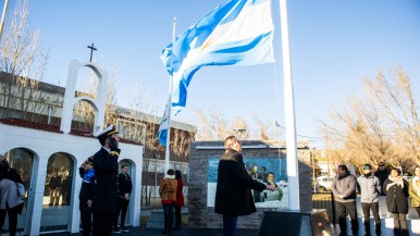 Soloaga: "En el día de la independencia firmaron un pacto para la dependencia" 