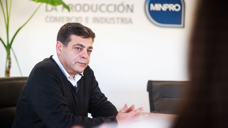 El ministro de la Produccin, Gustavo Martnez