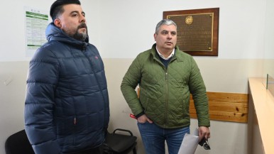 Santa Cruz: Ariel Varela denunció ante la Justicia "maniobras mal intencionadas con intención de sabotaje" en el Hospital Regional y dijo que "dejen gobernar tranquilos" 