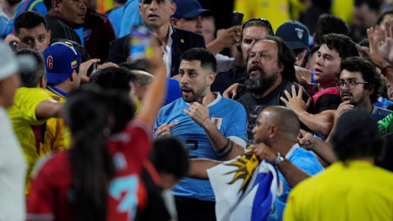 Pelea entre jugadores de Uruguay e hinchas de Colombia: el comunicado de la CONMEBOL