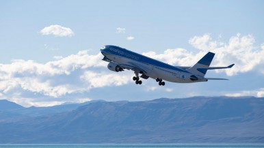 Aerolíneas Argentinas confirmó que se podrán reprogramar los viajes: cómo hacerlo