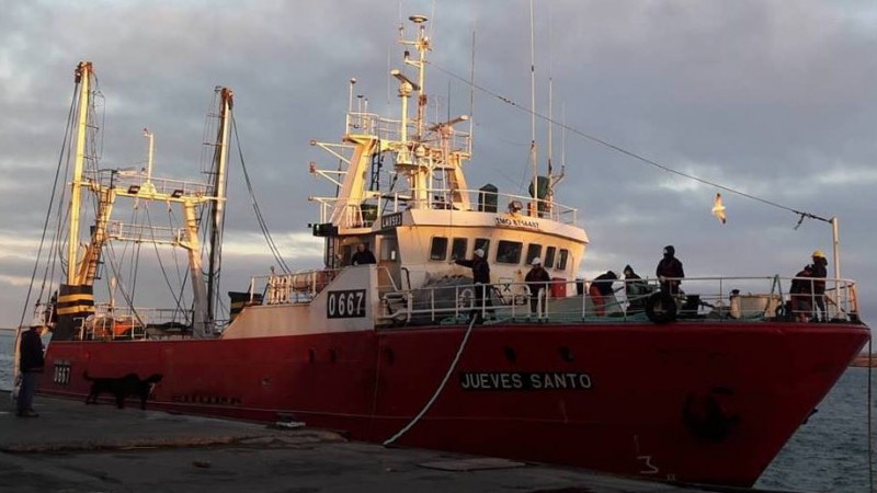 Patagonia: chocaron dos barcos a la altura de Pennsula Valds