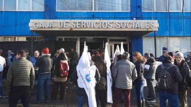 Caja de Servicios Sociales: el recorte en el vademcum que es  "peor" para el  interior y la gestin de Soruco al frente de la obra social 