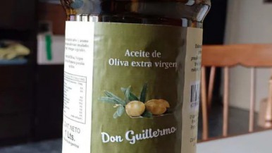 ANMAT prohibió la venta y el consumo de un aceite de oliva por ser peligroso para la salud