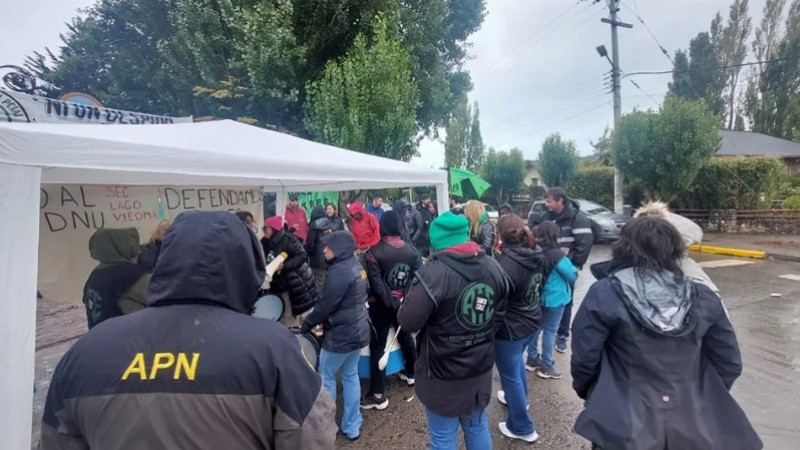 No reincorporarn a trabajadores despedidos del Parque Nacional Los Glaciares y habr medidas de fuerza 