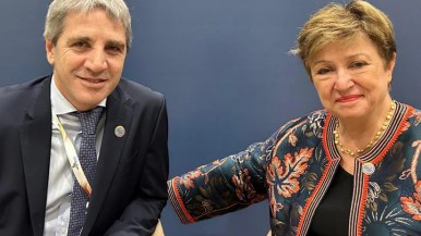 Georgieva tras reunirse con Caputo: "Estamos comprometidos a apoyar los esfuerzos del Gobierno"