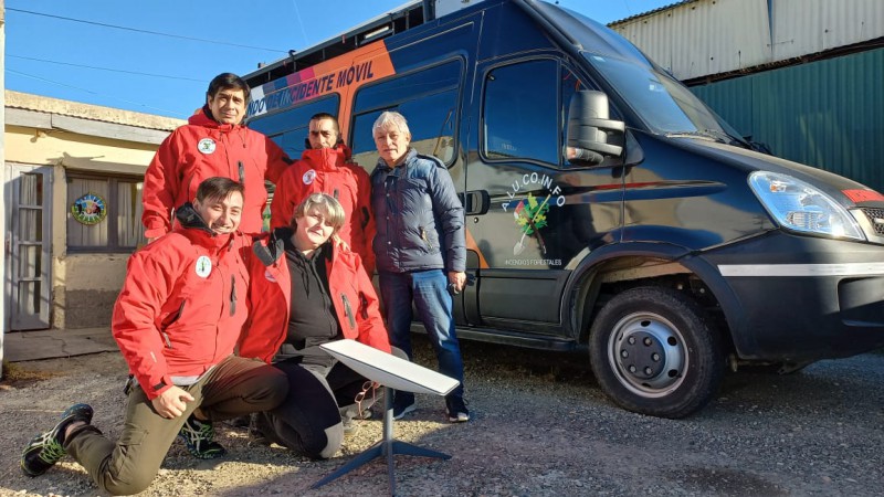 La herramienta de internet satelital permitir la mejora de la comunicacin de las brigadas en el territorio.