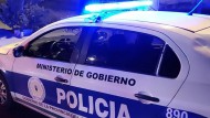 Robo en Santa Cruz: los descubrió cuando salían de la casa de su abuelo, los siguió y los detuvieron