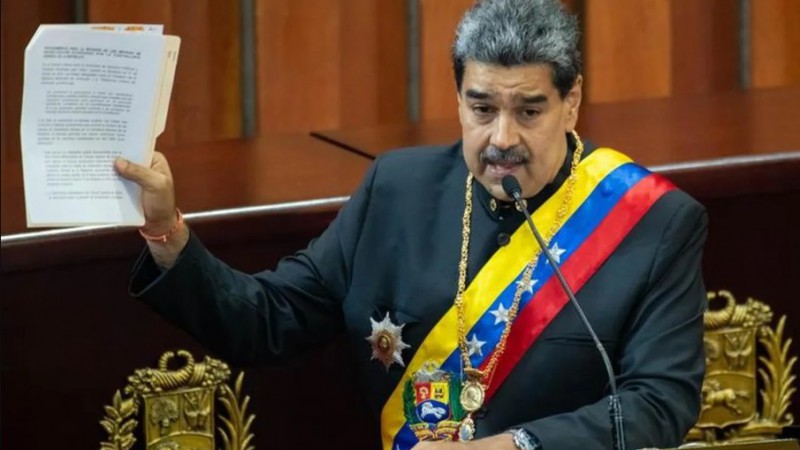 "Desde Caracas digo: no al nazi fascista de Milei", dijo Maduro