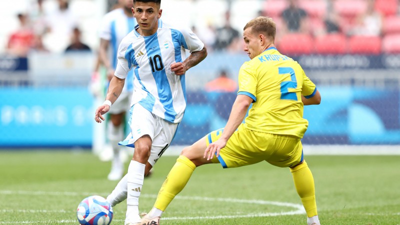 Argentina le gan 2 a 0 a Ucrania y se clasific a los cuartos de final de los Juegos Olmpicos