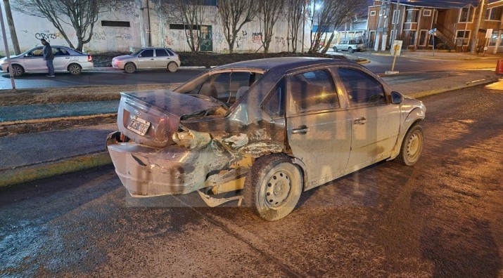 Conductora alcoholizada causa triple accidente