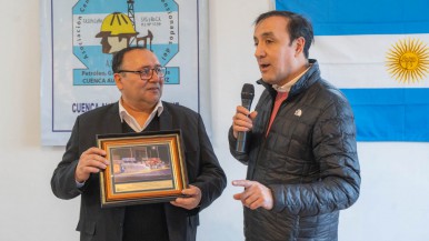 Intendente acompañó a petroleros de la cuenca austral en la inauguración del centro de jubilados