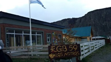 El Chaltén sin clases por paro de personal de limpieza: cobran menos de 250 mil pesos