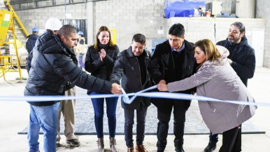 Petroleros acompaño la inauguración de la planta 