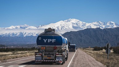 YPF busca ceder áreas en diferentes puntos del país 