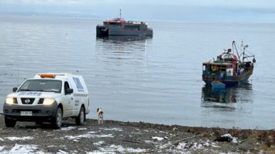 Tragedia en Punta Arenas: murieron dos pescadores por inhalación de monóxido de carbono y la Policía identificó a las víctimas  