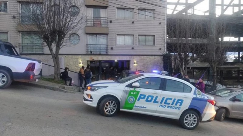 Imputaron a un joven de 18 aos por matar de ms de 40 pualadas a un hombre