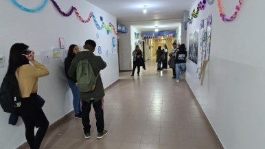 Estudiantes del InSET: les dijeron que no se reiniciarían las clases este año y que habría una "resolución" del CPE 