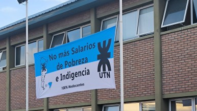 Desde la UTN, trabajadores docentes y no docentes se sumaron al paro 