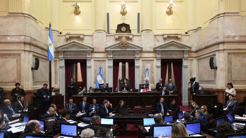 Negociaciones en el Senado para el tratamiento de la Ley que limita el derecho de huelga de los docentes