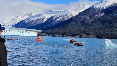 "Winter Swimming" finaliza en el Glaciar Perito Moreno sin pasar por El Calafate