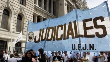 Judiciales se suman a las cautelares sectoriales contra la restitución del Impuesto a las Ganancias