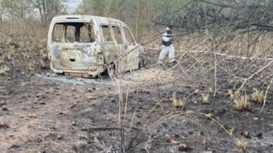 Los torturaron y prendieron fuego mientras estaban con vida: detuvieron a nueve sicarios