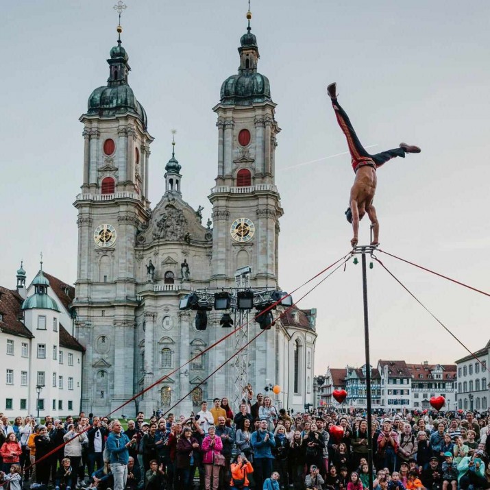 Pancho Libre: el artista que conecta a travs del circo y la msica