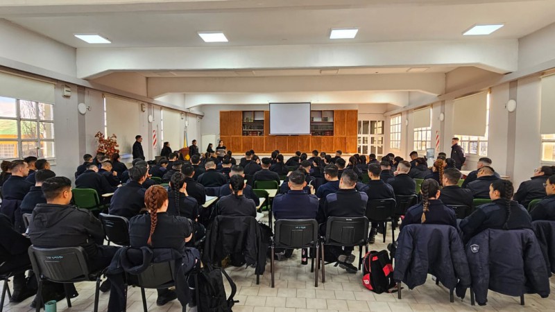 Polica de Santa Cruz: comienza Seminario de Capacitacin en "Accidentologa Vial"